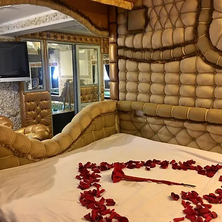 Bali Colosseum 4* Belgrado