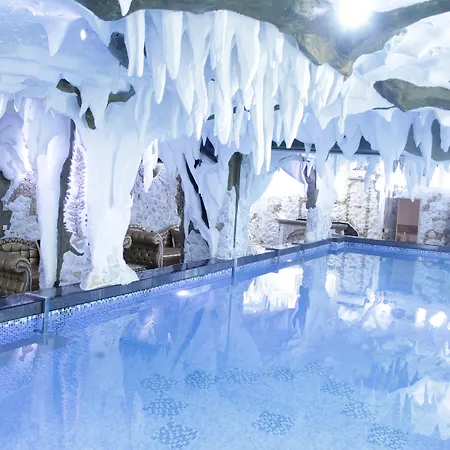 Bali Colosseum Hotel