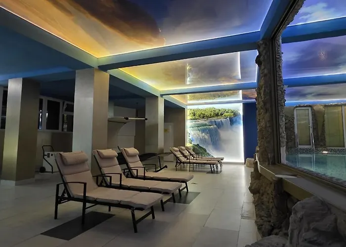 Bali Colosseum 4* Belgrado