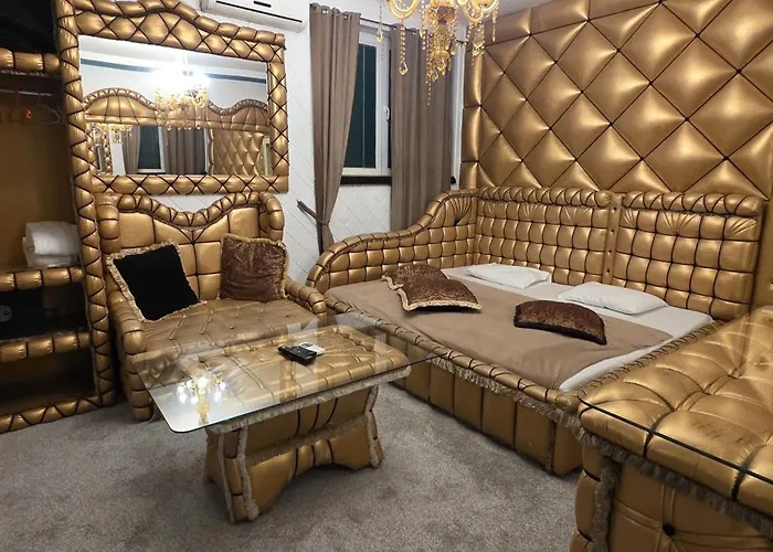 Bali Colosseum Hotel 4*